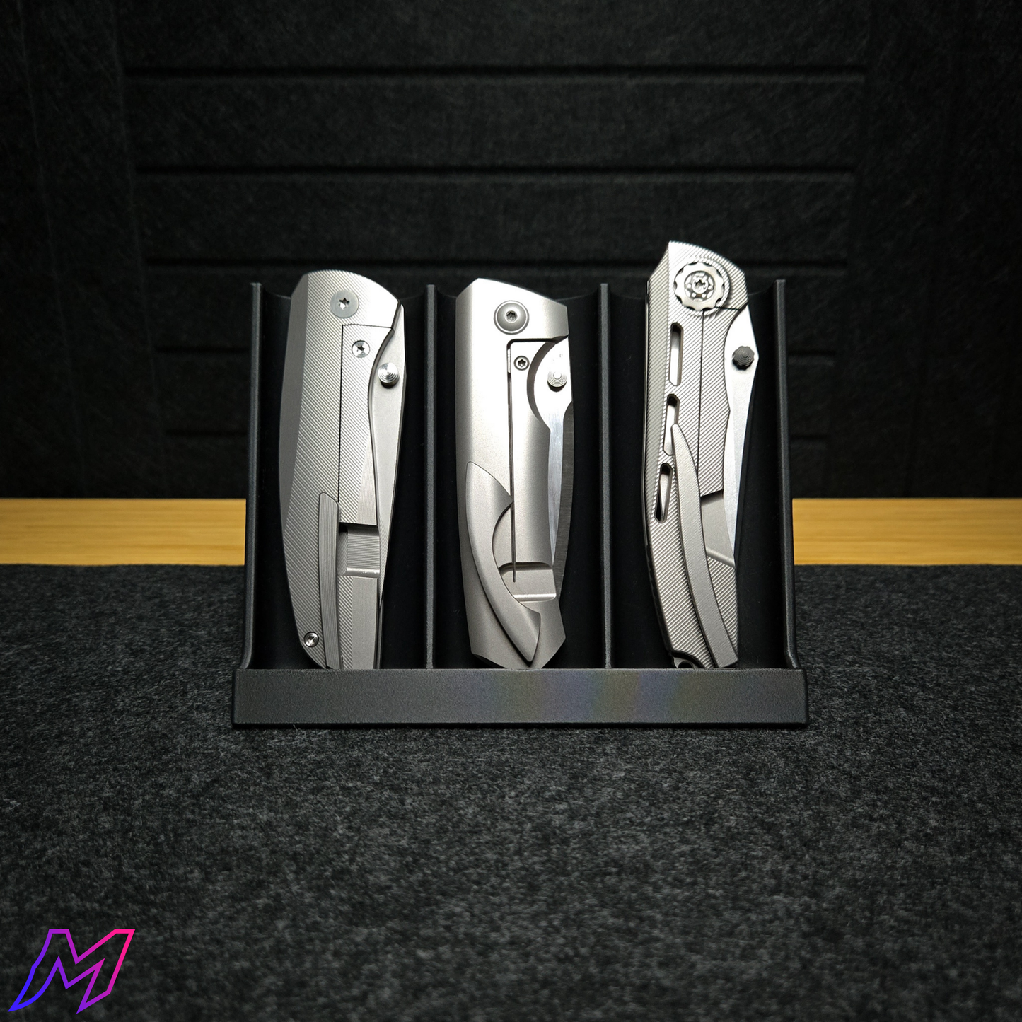 Apex Folder Showcase | Premium Knife Display