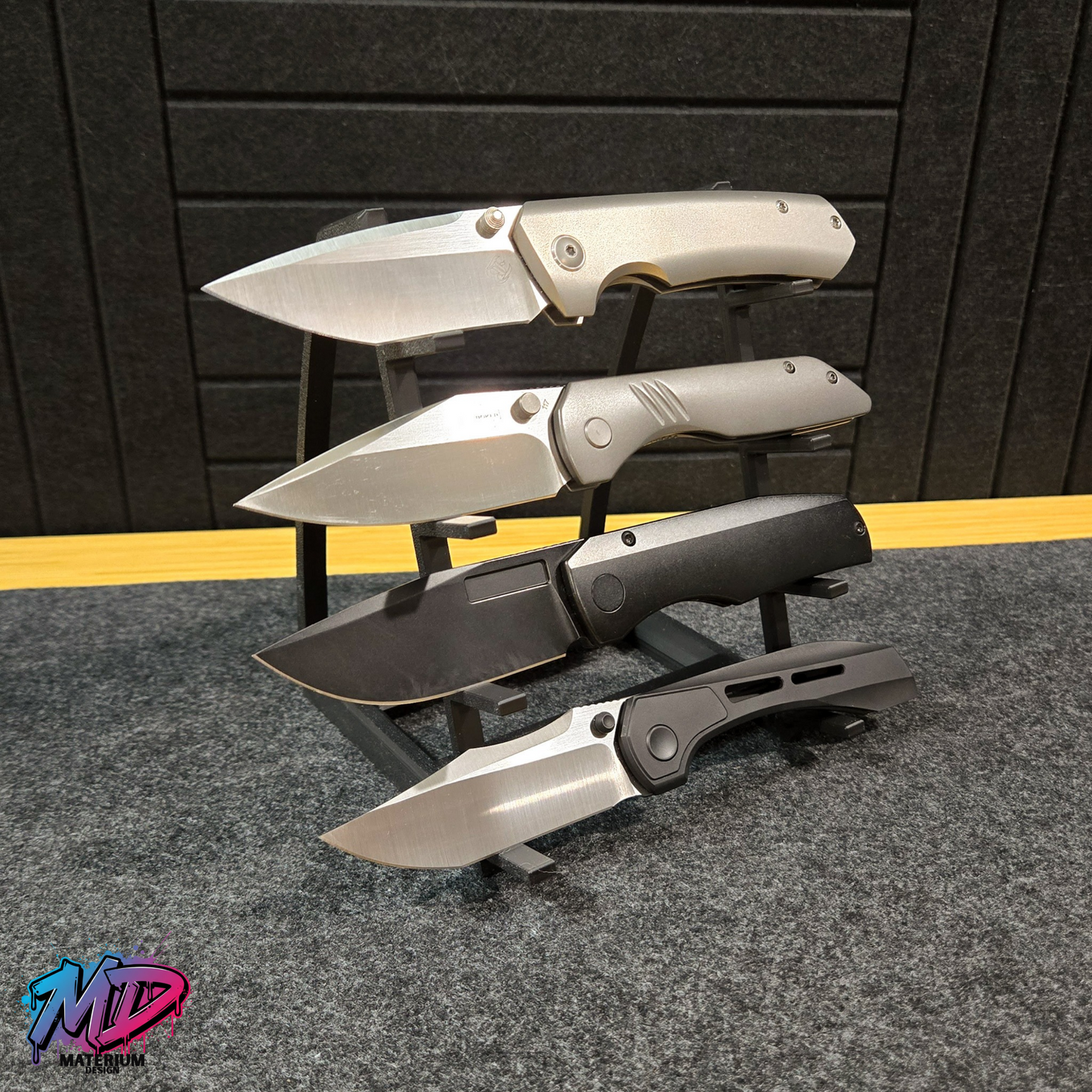 Vector IV | 4-Knife Display Stand