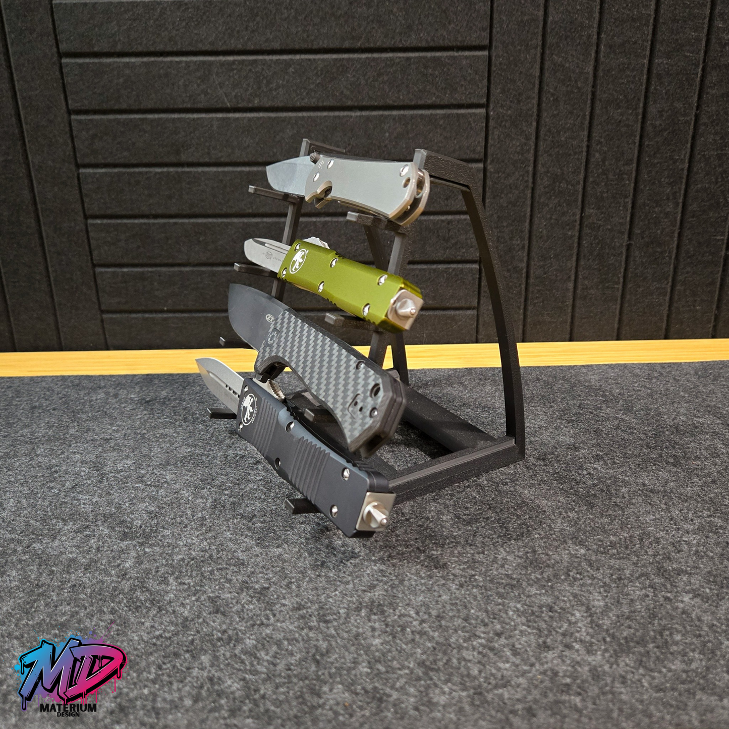 Vector IV | 4-Knife Display Stand